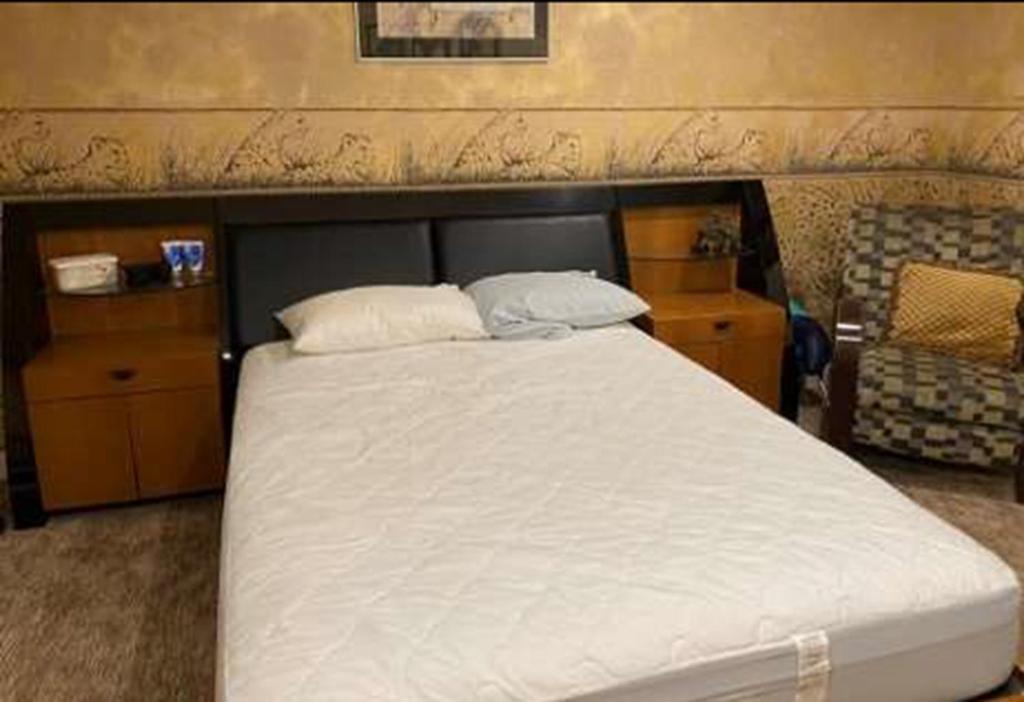 Roundhouse Grotto Bed and Breakfast YYC Exterior foto