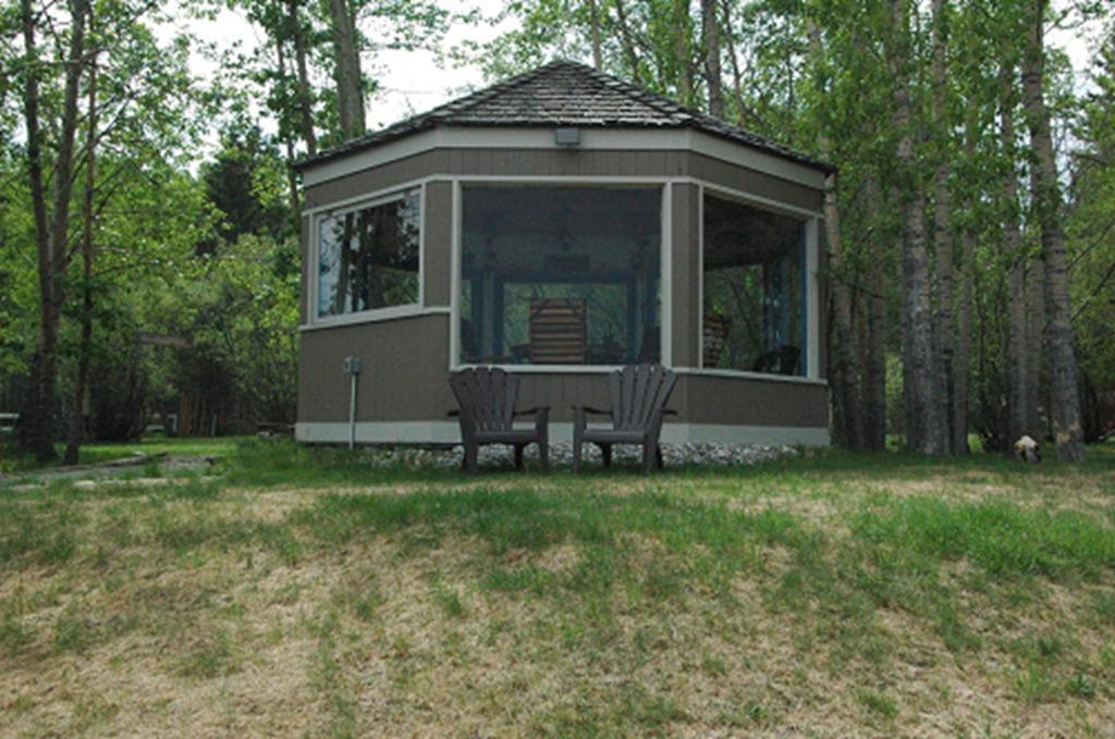 Roundhouse Grotto Bed and Breakfast YYC Exterior foto